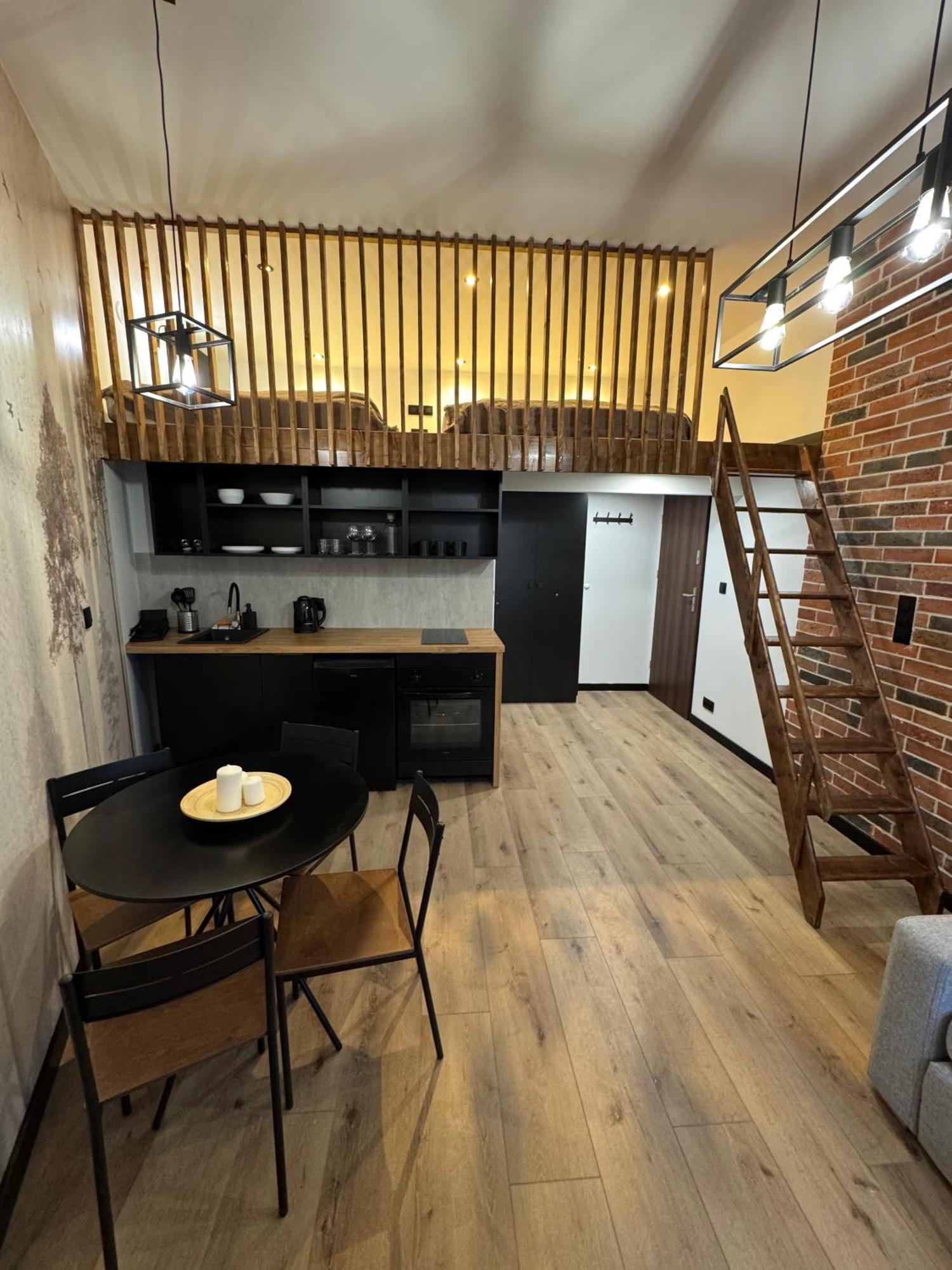 Coal & Copper Lofts Leilighet Katowice Eksteriør bilde
